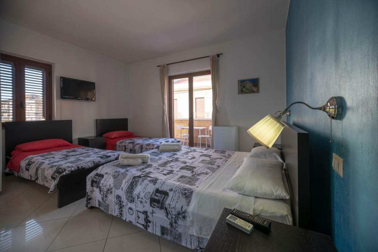 Sun And Beach Catona Di Reggio Calabria Exterior foto